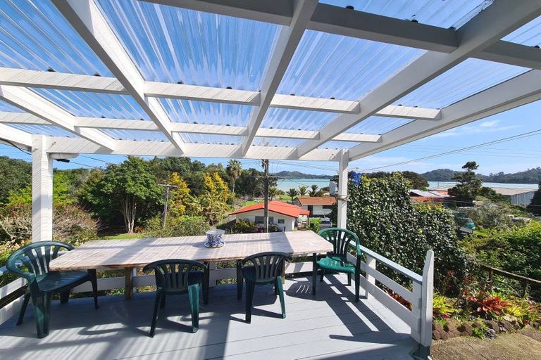 Photo of property in 1510 Long Bay Road, Coromandel, 3506