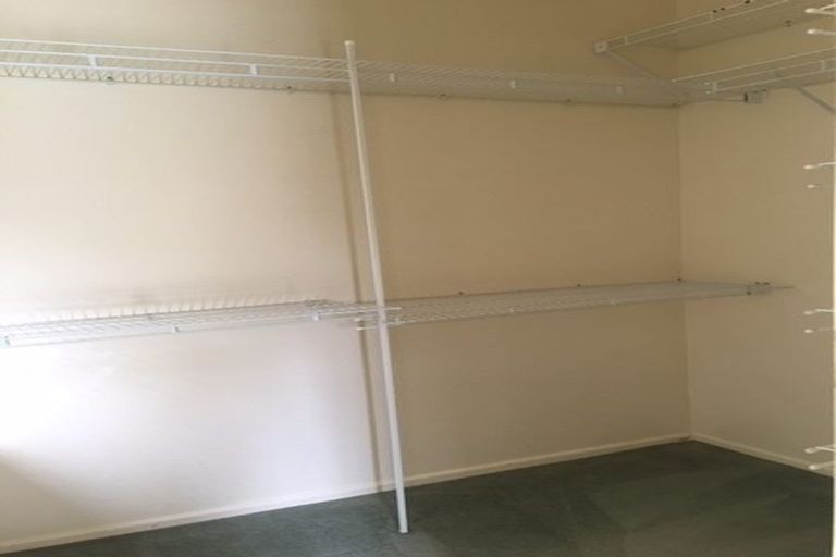 Photo of property in 31 The Crowsnest, Whitby, Porirua, 5024