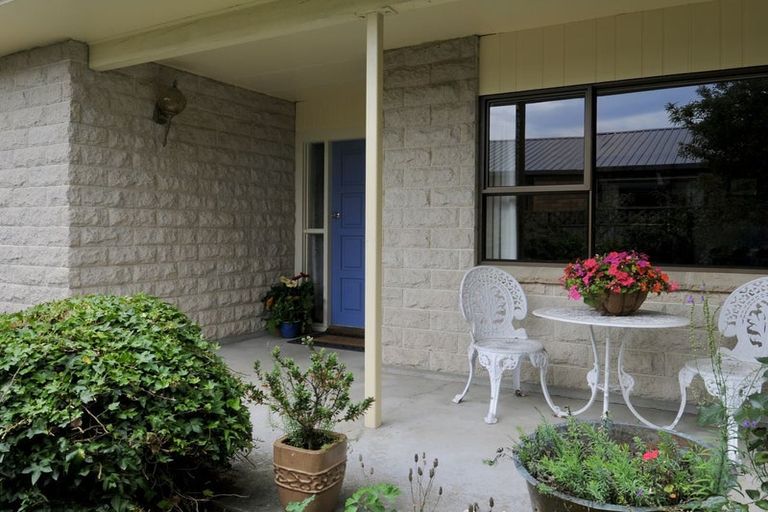 Photo of property in 5 Pitman Place, Waimate, 7924