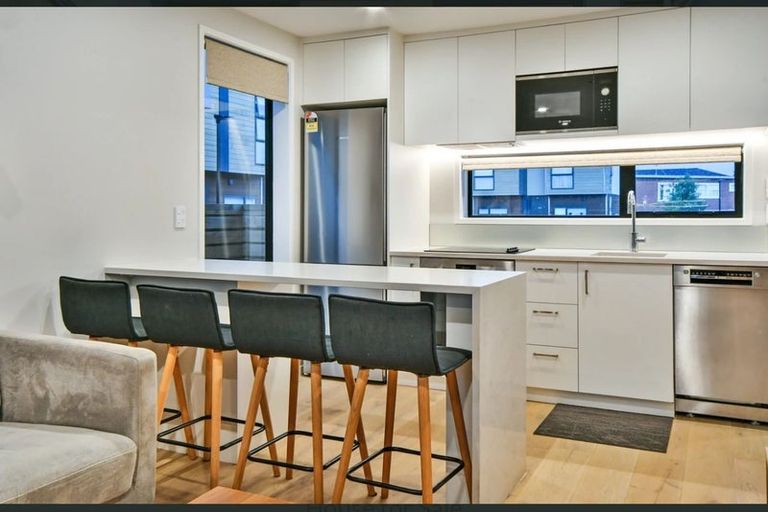 Photo of property in 1/21 Parson Lane, Papatoetoe, Auckland, 2025