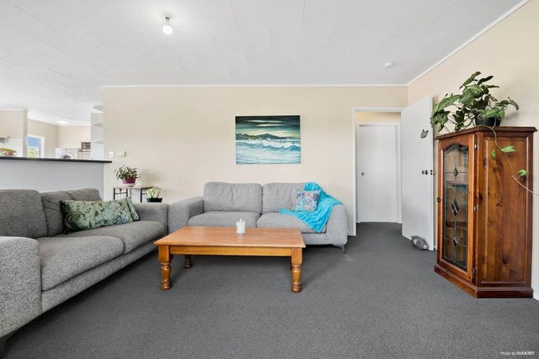 Photo of property in 5 Malibu Grove, Bayview, Auckland, 0629