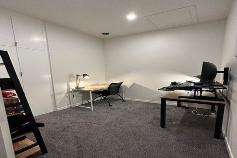 Photo of property in 116 Austin Street, Mount Victoria, Wellington, 6011