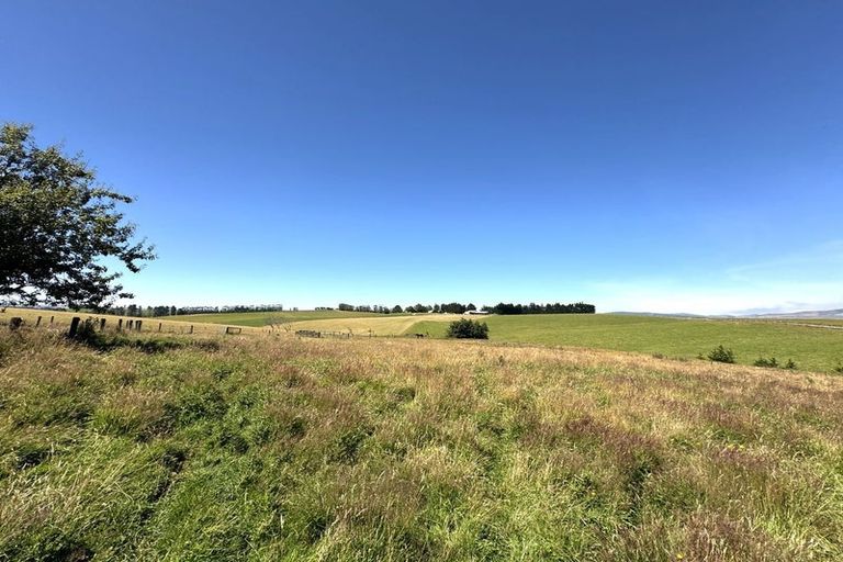 Photo of property in 86 Totara Island Road, Clifton, Balclutha, 9273