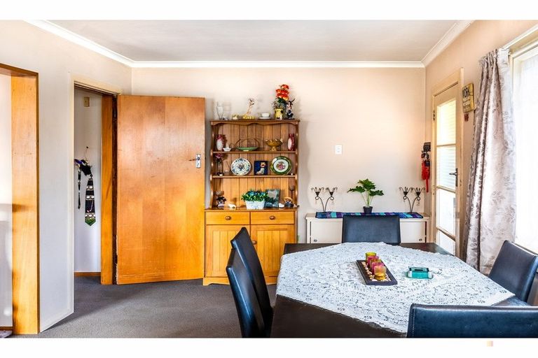 Photo of property in 43 High Street, Waimate, 7924