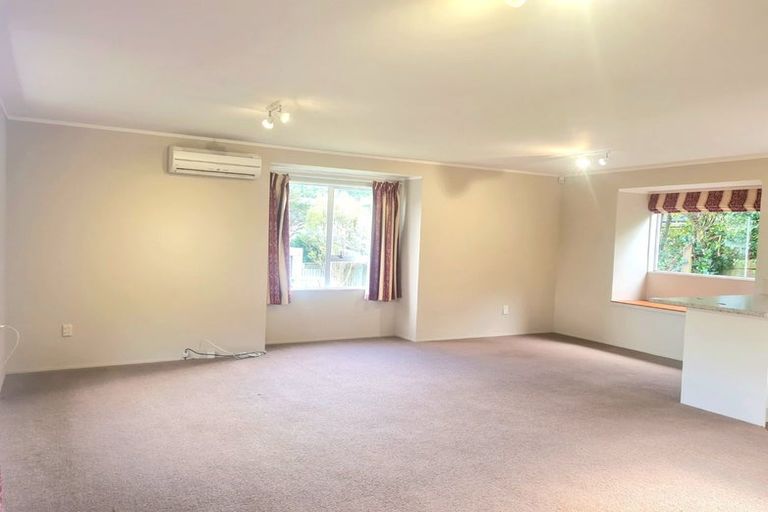 Photo of property in 55 Hazlewood Avenue, Karori, Wellington, 6012