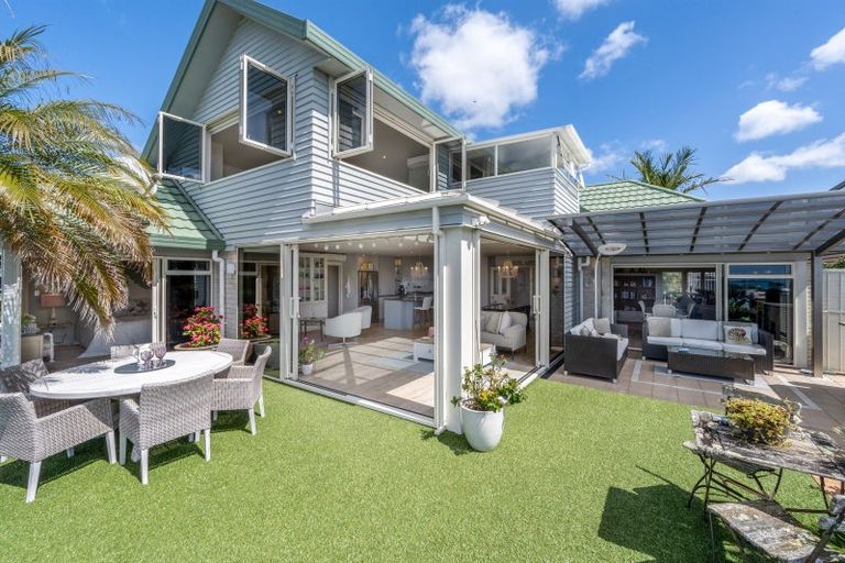 Photo of property in 44a Cook Street, Howick, Auckland, 2014