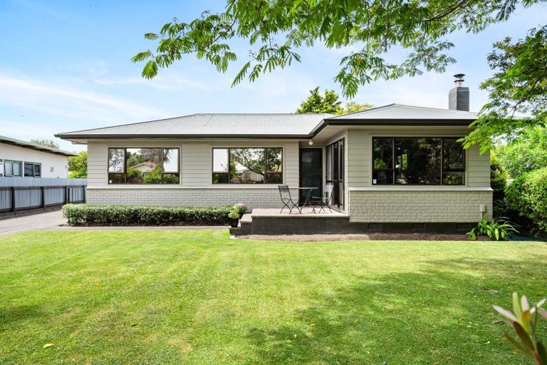 Photo of property in 13 Veronica Avenue, Marewa, Napier, 4110