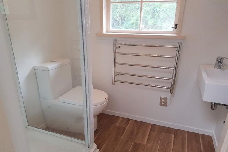 Photo of property in 50 Connaught Terrace, Brooklyn, Wellington, 6021