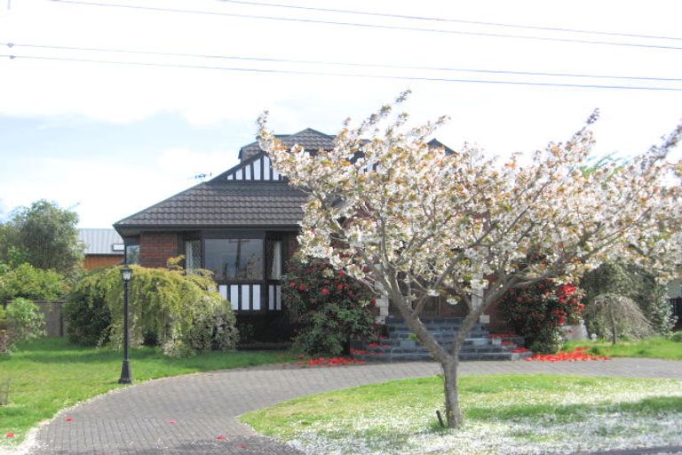 Photo of property in 28 Huia Street, Taupo, 3330