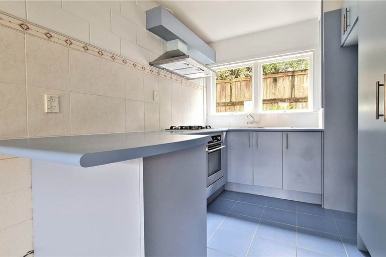 Photo of property in 5/11 Tawera Road, Greenlane, Auckland, 1051