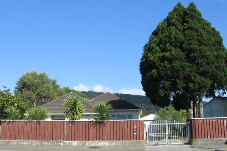 Photo of property in 718 Fergusson Drive, Elderslea, Upper Hutt, 5018