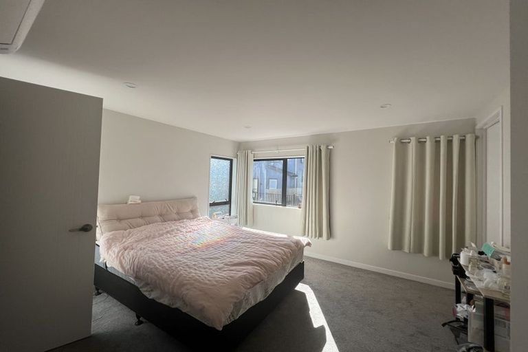 Photo of property in 15 Kapehu Road, Silverdale, 0932