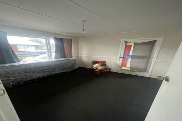 Photo of property in 71 Karamu Crescent, Wainuiomata, Lower Hutt, 5014