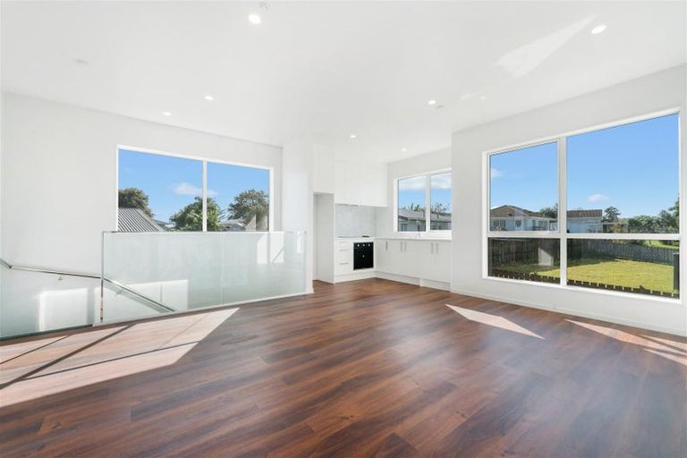 Photo of property in 12c Caserta Place, Clover Park, Auckland, 2023