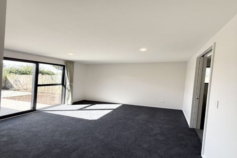Photo of property in 33a Neill Street, Hornby, Christchurch, 8042