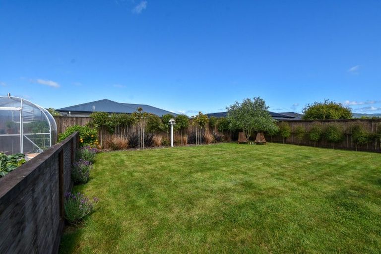 Photo of property in 50 Armstrong Avenue, Carterton, 5713