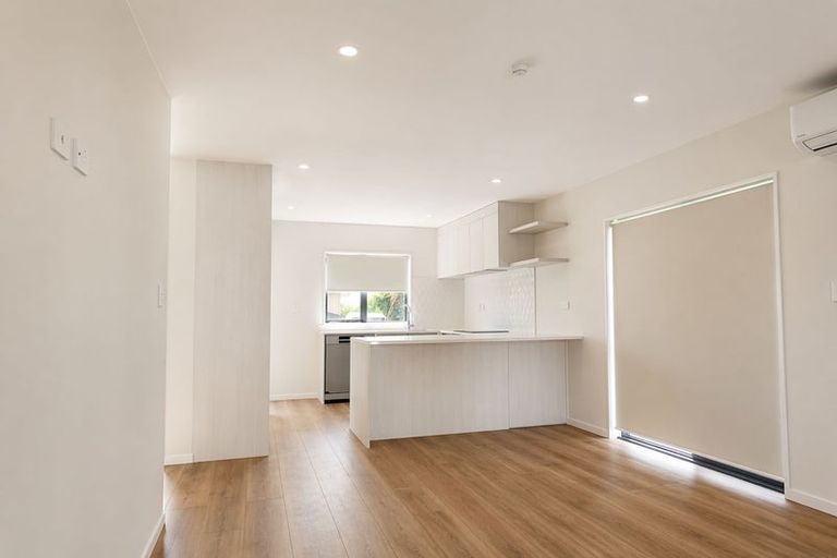 Photo of property in 1/19 Earlsworth Road, Mangere East, Auckland, 2024