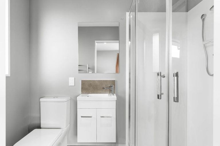 Photo of property in 10 Newnham Terrace, Upper Riccarton, Christchurch, 8041