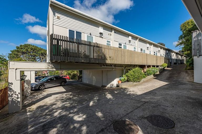Photo of property in 62 Old Karori Road, Karori, Wellington, 6012