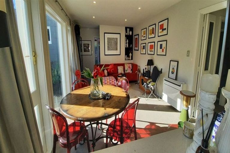 Photo of property in 45 Mays Road, St Albans, Christchurch, 8052