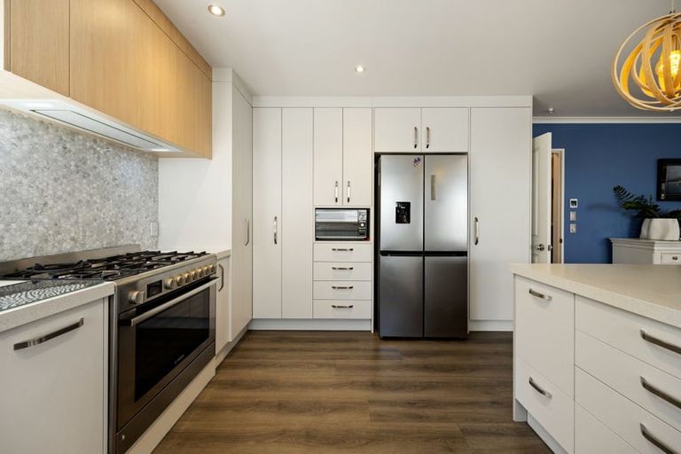 Photo of property in 62 Cairns Crescent, Rototuna, Hamilton, 3210