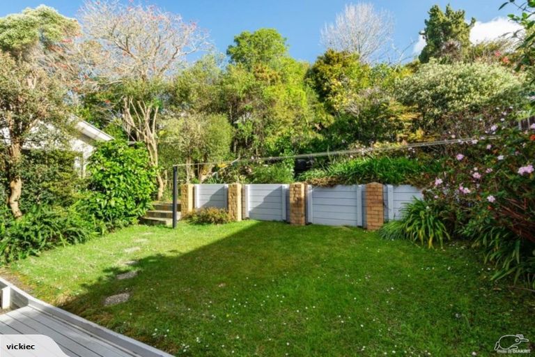 Photo of property in 2/685 East Coast Road, Browns Bay, Auckland, 0630