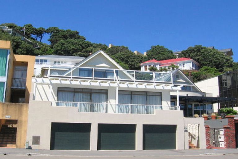 Photo of property in 338a Oriental Parade, Oriental Bay, Wellington, 6011