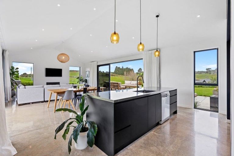 Photo of property in 5 Kahu Lane, Minden, Tauranga, 3176