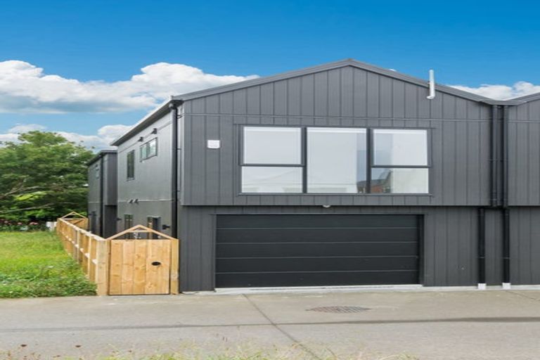 Photo of property in 33a Burberry Road, Karaka, Papakura, 2578