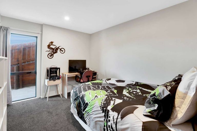 Photo of property in 71 Stratford Drive, Mount Pisa, Cromwell, 9383