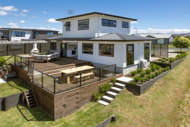 Photo of property in 183 Penetaka Heights, Pyes Pa, Tauranga, 3112