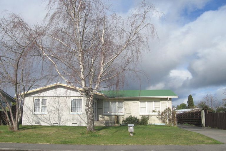 Photo of property in 27 Folkestone Drive, Flaxmere, Hastings, 4120