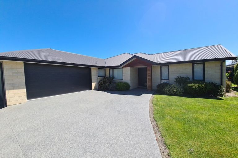 Photo of property in 62f Osborne Road, Amberley, 7410