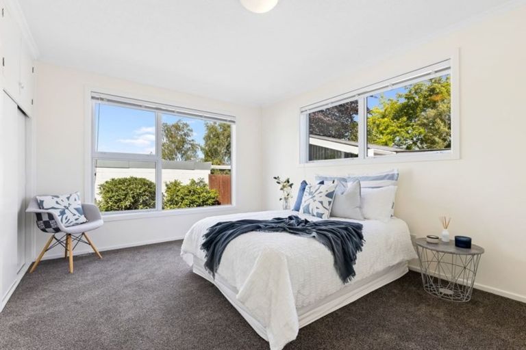 Photo of property in 3 Glenavon Place, Ilam, Christchurch, 8041