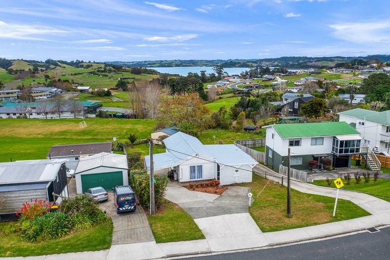 Photo of property in 392 Mahurangi East Road, Snells Beach, 0920