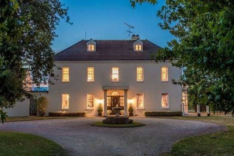 Photo of property in 146 Pine Valley Road, Dairy Flat, Silverdale, 0992