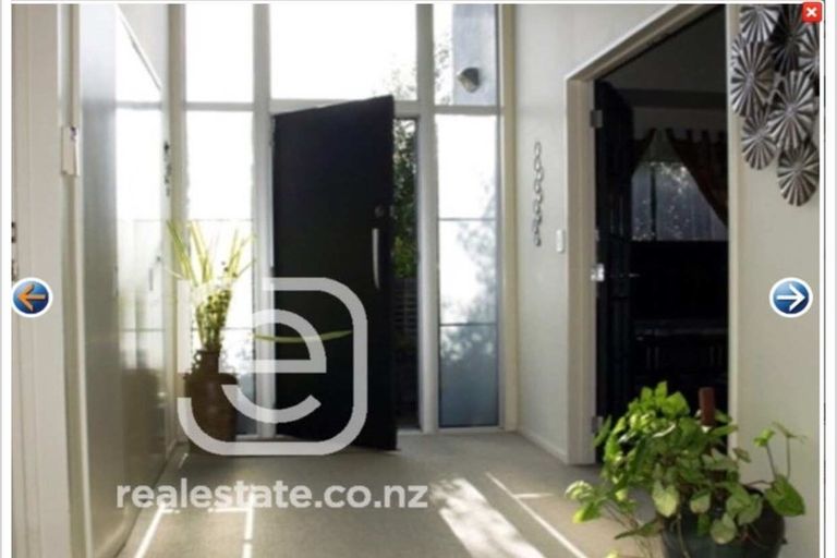 Photo of property in 657 Beach Road, Rothesay Bay, Auckland, 0630