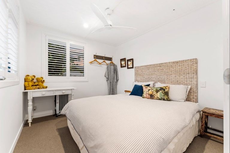 Photo of property in 19 Dunbar Road, Point Wells, Warkworth, 0986