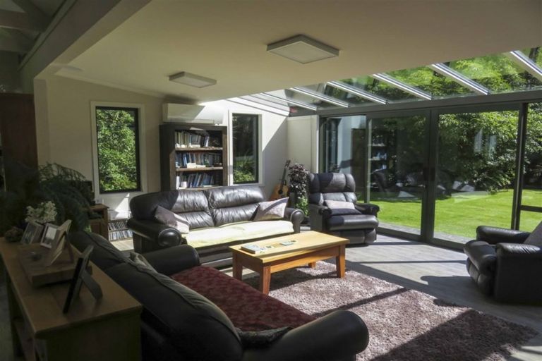 Photo of property in 38 Ruru Avenue, Otatara, Invercargill, 9879