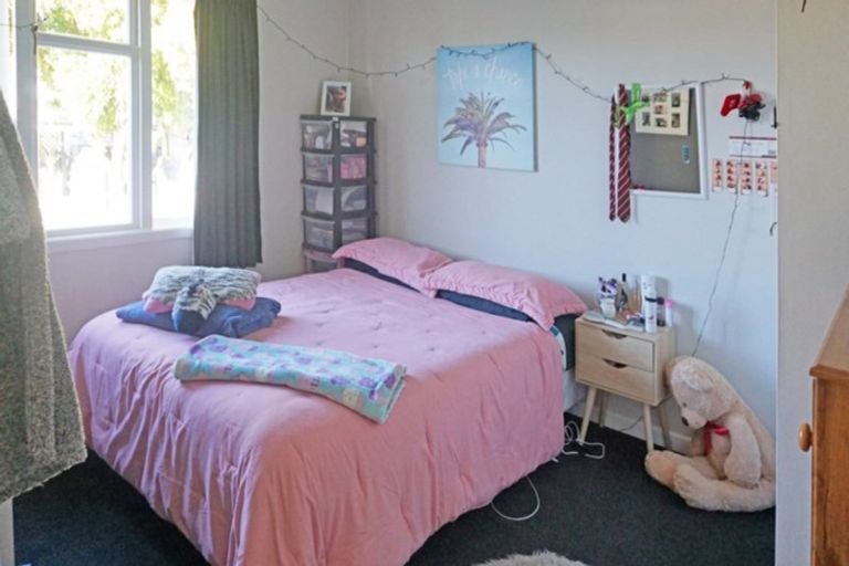 Photo of property in 143 Stobo Street, Grasmere, Invercargill, 9810