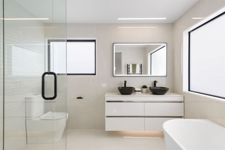 Photo of property in 23 Tulett Park Drive, Casebrook, Christchurch, 8051