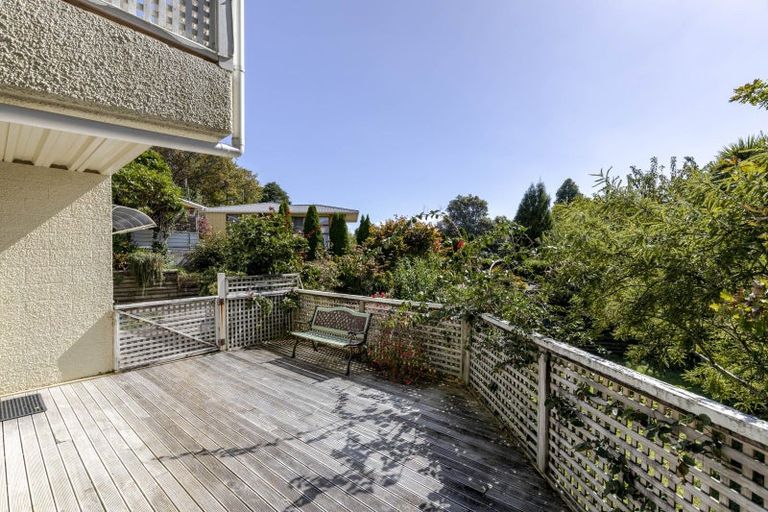 Photo of property in 6a Leatham Avenue, Strandon, New Plymouth, 4312