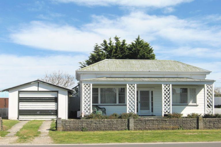 Photo of property in 3 Wellington Street, Te Hapara, Gisborne, 4010