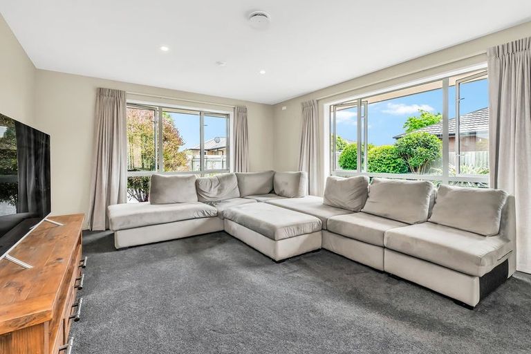 Photo of property in 8b Greenan Place, Doyleston, 7683