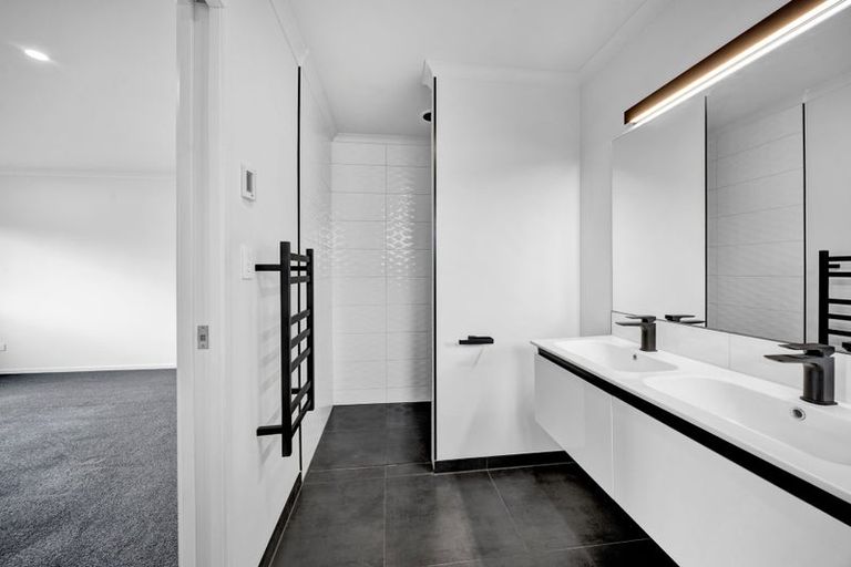 Photo of property in 3 Nikau Place, Hawera, 4610