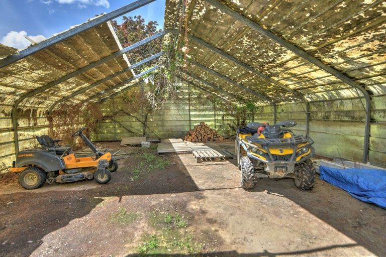 Photo of property in 284 Estate Road, Clinton, 9584