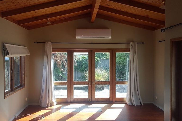 Photo of property in 15 Stewart Place, Melville, Hamilton, 3206