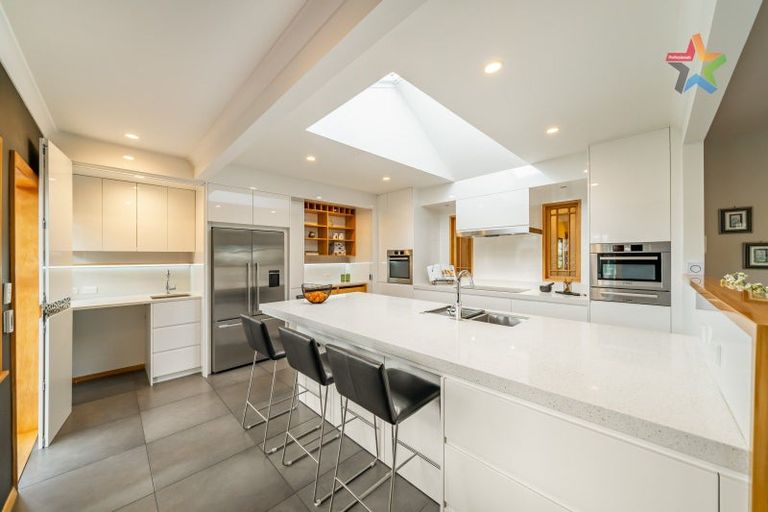 Photo of property in 183 Waiwhetu Road, Waterloo, Lower Hutt, 5011