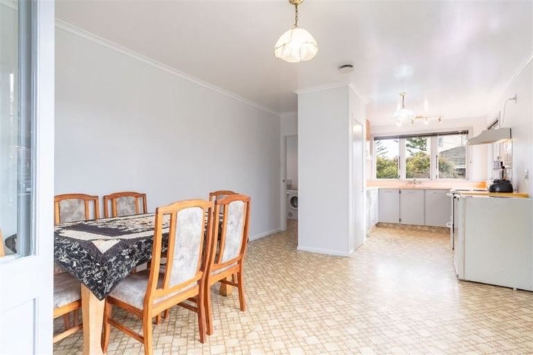 Photo of property in 28 Dyer Street, Epuni, Lower Hutt, 5011