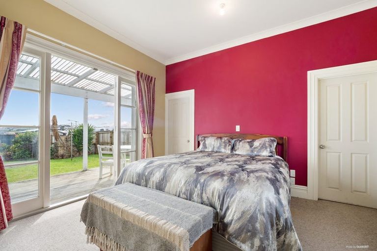 Photo of property in 235 Victoria Street West, Pukekohe, 2120